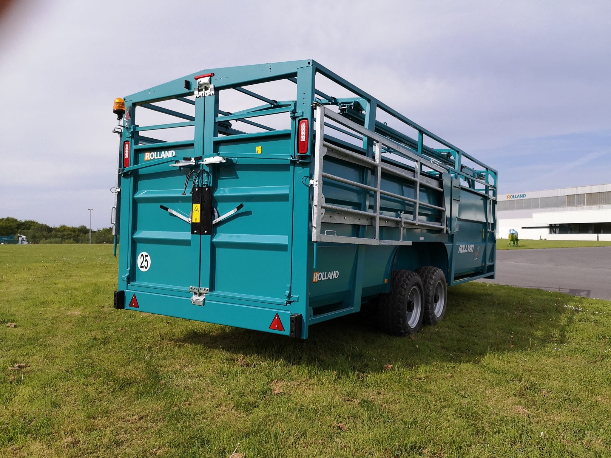 Cattle trailers
